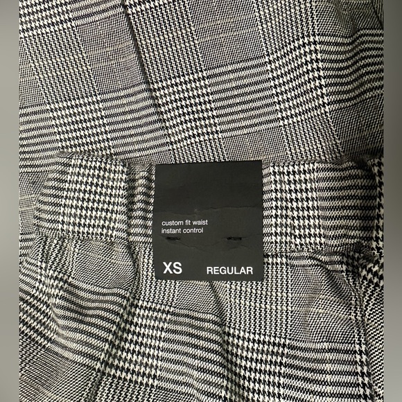 Ricki’s Plaid Dress Pant - Picture 3 of 4